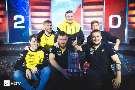 知名转会记 知名转会记