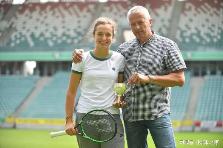 拳头公司对 拳头公司对